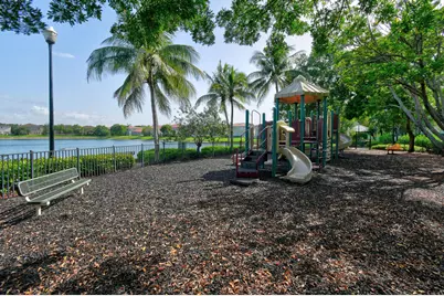 700 Cresta Circle, West Palm Beach, FL 33413 - Photo 73