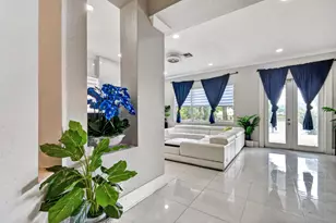 700 Cresta Cir, West Palm Beach, FL 33413 - Photo 13