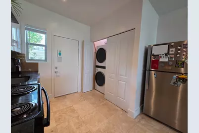 1045 Lenox Avenue #6, Miami Beach, FL 33139 - Photo 3