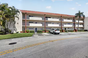 9923 S Hollybrook Lake Dr, Pembroke Pines, FL 33025 - Photo 35
