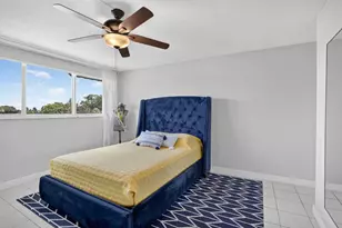 9923 S Hollybrook Lake Dr, Pembroke Pines, FL 33025 - Photo 19
