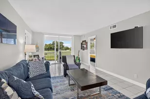 9923 S Hollybrook Lake Dr, Pembroke Pines, FL 33025 - Photo 15
