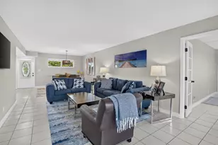 9923 S Hollybrook Lake Dr, Pembroke Pines, FL 33025 - Photo 23