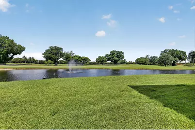 9923 S Hollybrook Lake Drive #305, Pembroke Pines, FL 33025 - Photo 29