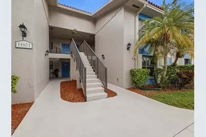 1601 Balfour Point Drive #H, West Palm Beach, FL 33411 - Photo 3