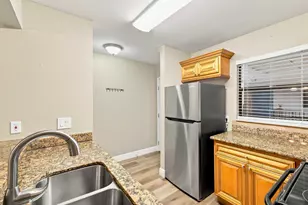 1601 Balfour Point Dr, West Palm Beach, FL 33411 - Photo 7