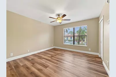 1601 Balfour Point Drive #H, West Palm Beach, FL 33411 - Photo 13