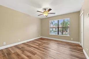 1601 Balfour Point Dr, West Palm Beach, FL 33411 - Photo 13