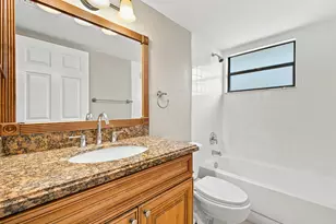 1601 Balfour Point Dr, West Palm Beach, FL 33411 - Photo 15