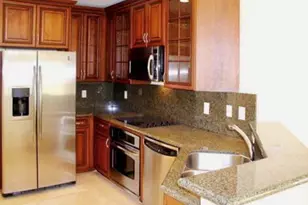 16100 Emerald Estates Dr, Weston, FL 33331 - Photo 9