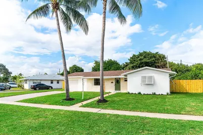 2433 Palm Road, West Palm Beach, FL 33406 - Photo 3