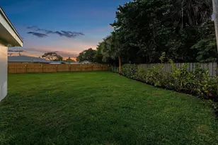 2433 Palm Rd, West Palm Beach, FL 33406 - Photo 45