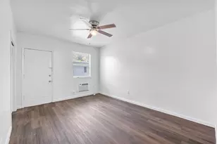515 NE 150th St, Miami, FL 33161 - Photo 1