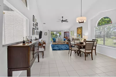 10984 Stafford Circle S, Boynton Beach, FL 33436 - Photo 7