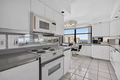 936 Intracoastal Drive #16e, Fort Lauderdale, FL 33304 - Photo 11