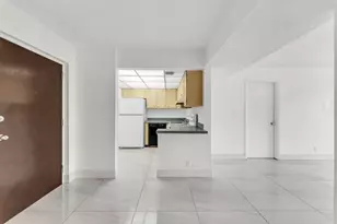 460 NW 20th St, Boca Raton, FL 33431 - Photo 5
