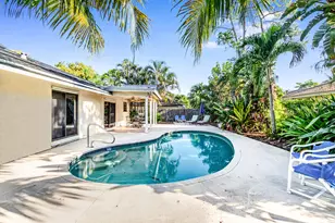 912 Blueberry Dr, Wellington, FL 33414 - Photo 19