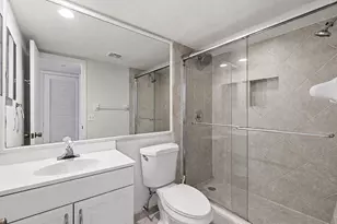 2322 S Cypress Bend Dr, Pompano Beach, FL 33069 - Photo 11