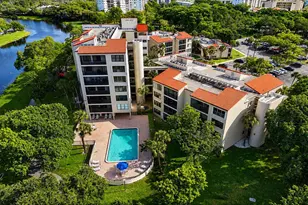 2322 S Cypress Bend Dr, Pompano Beach, FL 33069 - Photo 1