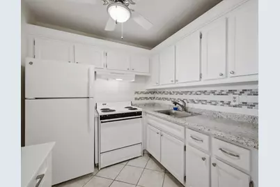 350 Horizons E #302, Boynton Beach, FL 33435 - Photo 13