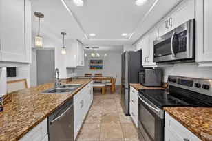 4431 NE 28th Ave, Lighthouse Point, FL 33064 - Photo 29