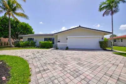 4431 NE 28th Avenue, Lighthouse Point, FL 33064 - Photo 13