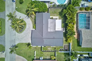 4431 NE 28th Ave, Lighthouse Point, FL 33064 - Photo 17