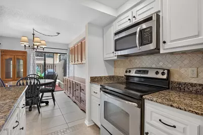 1133 NW 79th Drive, Plantation, FL 33322 - Photo 11