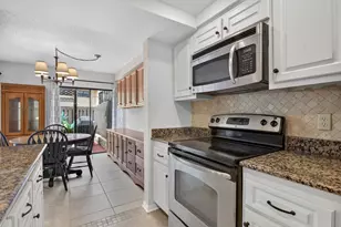 1133 NW 79th Dr, Plantation, FL 33322 - Photo 11