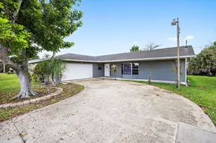 2550 SE Hemsing St, Port Saint Lucie, FL 34984 - Photo 1