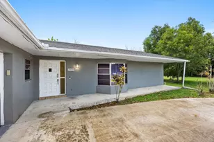 2550 SE Hemsing St, Port Saint Lucie, FL 34984 - Photo 3