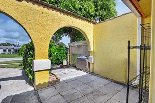 4460 NE 5th Ave, Boca Raton, FL 33431 - Photo 5