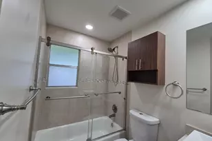5545 N Lakewood Circle N, Margate, FL 33063 - Photo 17