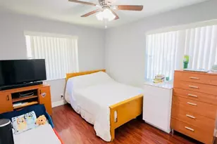 5545 N Lakewood Circle N, Margate, FL 33063 - Photo 15