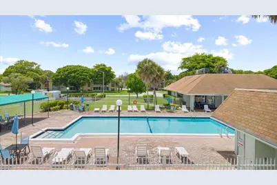 5545 N Lakewood Circle N #425, Margate, FL 33063 - Photo 17