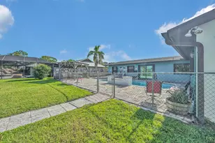 220 Riomar Dr, Port Saint Lucie, FL 34952 - Photo 45