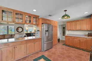 220 Riomar Dr, Port Saint Lucie, FL 34952 - Photo 21