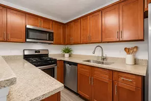 2333 Waterside Dr, Lake Worth, FL 33461 - Photo 9