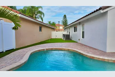 6883 Desert Inn Terrace, Lake Worth, FL 33463 - Photo 61