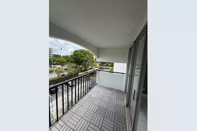 2160 SW 16th Avenue SW #418, Miami, FL 33145 - Photo 19