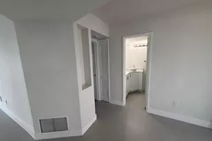 1300 NE 191st St, Miami, FL 33179 - Photo 3