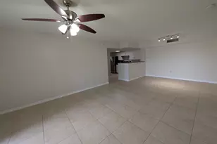 5011 Wiles Rd, Coconut Creek, FL 33073 - Photo 5
