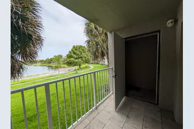 5011 Wiles Road #208, Coconut Creek, FL 33073 - Photo 3