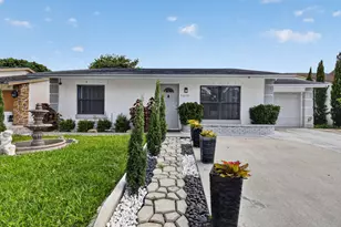 5639 Ithaca Cir E, Lake Worth, FL 33463 - Photo 1