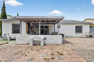 5639 Ithaca Cir E, Lake Worth, FL 33463 - Photo 5