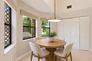 8660 NW 54th St, Coral Springs, FL 33067 - Photo 11