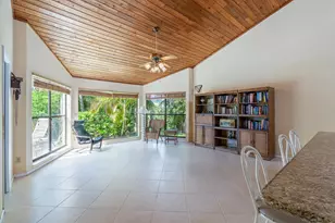 8660 NW 54th St, Coral Springs, FL 33067 - Photo 15