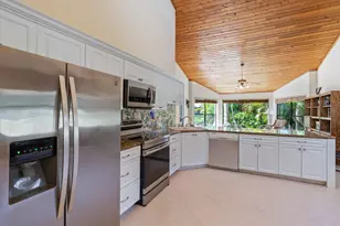 8660 NW 54th St, Coral Springs, FL 33067 - Photo 7