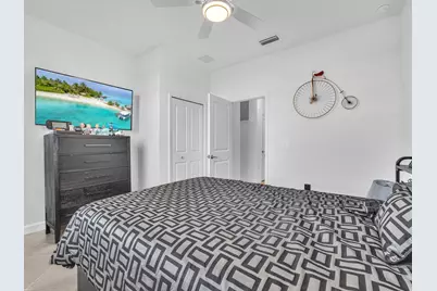 7973 Lakes Edge Lane, Port Charlotte, FL 33981 - Photo 23