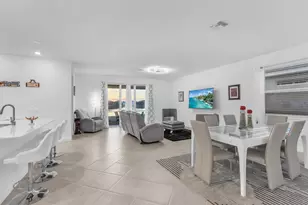 7973 Lakes Edge Ln, Port Charlotte, FL 33981 - Photo 5